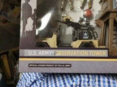 Factory Sealed Army Observation Tower Military Playset with Jeep action Figures