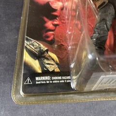 HELLBOY ACTION FIGURE MEZCO 2004 ANUNG UN RAMA FIRE HORNS NEW SLIGHT YELLOW