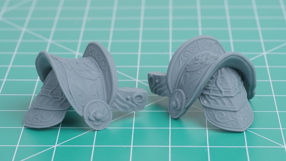 Fantasy D&D Mythic Legions High Elf King Pauldrons 1:12 Resin 3d Print