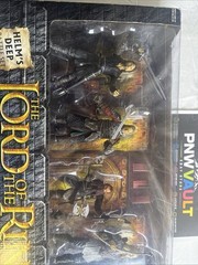 Toy Biz Lord of the Rings The Two Towers Helm’s Deep Battle Set NEW Sealed