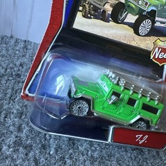 2007 DISNEY PIXAR CARS T.J.Green Hummer Die Cast 1:55 #M2956 MATTEL NIP
