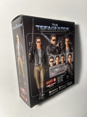 NEW MAFEX No.176 T-800 (The Terminator Ver.) Action Figure US seller
