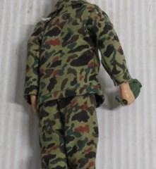 Deluxe Reading 1966 Topper Toys The Tigers 6.5″ Figure The Rock with Grenade