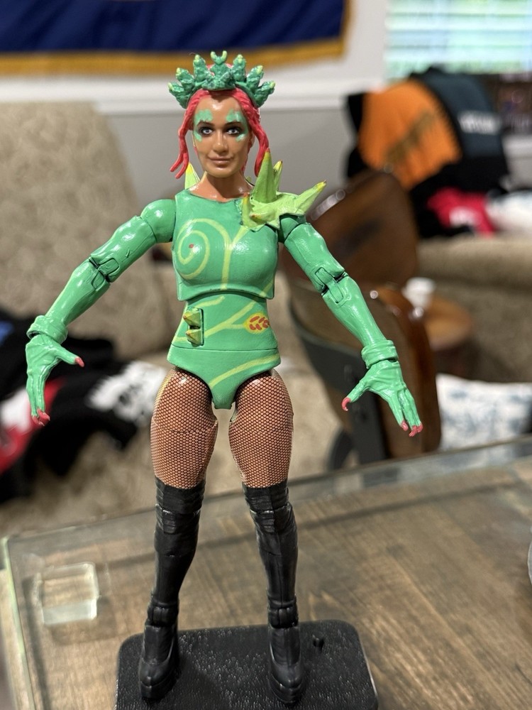 WWE / DC Elite Custom Crossover Poison Ivy Becky Lynch