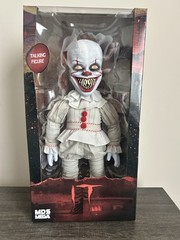 Mega Scale IT Horro Movie Talking Sinister Pennywise 15″ Doll -Read Description
