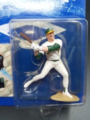 1997 Starting Lineup Baseball Figure & Card Scott Brosius Oakland A’s Athletics