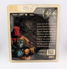 HELLBOY Mezco Toys NEW! Stealth Black Suit, Open Mouth 7″ Action Figure 2004