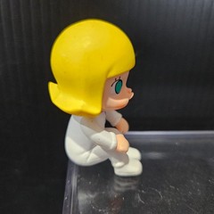 Pop Mart MOLLY CAR Series DAY DREAMER (No Space Ship) – CUTE!
