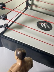 Mattel WWE RAW Smackdown Wrestling Ring Arena Spring Loaded 2010 Toy Playset