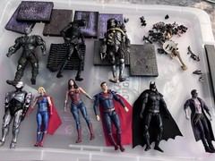 Hiya Toys Injustice DC Comics Aliens Predator Robocop Lot 1:18