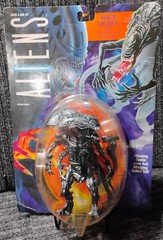 Vintage 1992 Kenner Aliens Alien Queen MOC Sealed Carded w/ Deadly Chest Burster