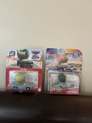 Disney Pixar Cars On The Road- Doug Crankel – Regular and Color Changers 2pcs
