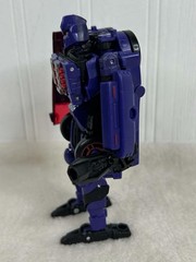 Transformers Legacy Evolution Shadow Striker Deluxe Class Complete