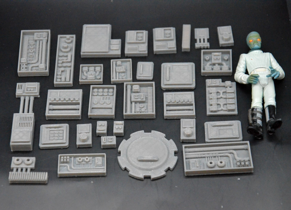30 pc GREEBLE LOT STAR WARS SCI FI CUSTOM 1:18 SCALE DIORAMA PROP