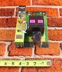 Minecraft Flippin’ Figs 2-in-1 Enderman + Grass Block 15 Years Action Figure
