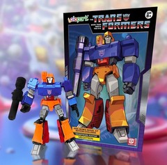BotCon Yolopark Safety Megatron 2026 Exclusive Decepticon Avatar AMK