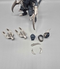 SHMA Gigan Complete (2004)