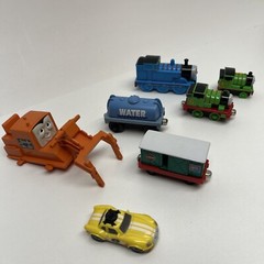 Thomas Friends Train Lot, Die cast & Plastic , Box Cars Vintage 🔥 MAKE OFFER