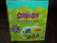SCOOBY DOO MYSTERY MACHINE WITH SCOOBY DOO AND SHAGGY CARTOON NETWORK 2000
