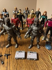 Star Trek Generations (15) Voyager (3) Playmates Toys 18 Figures & Accessories