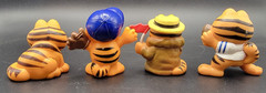 4 Vintage 1981 GARFIELD 2.5” PVC Figures United Features Football Baseball