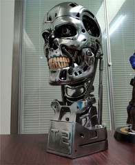 US Terminator Arnold T2 T800 1:1 Endoskeleton Resin Skull Bust Statue LED Eyes