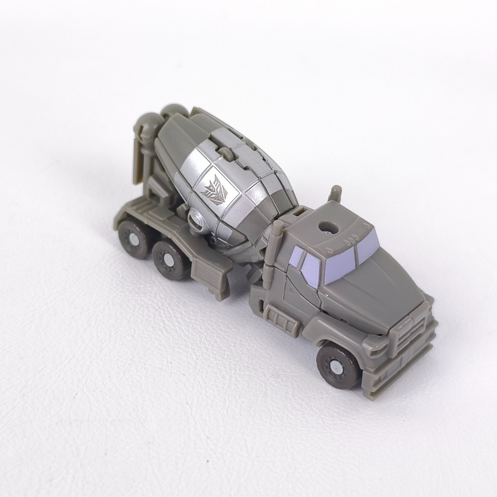 Transformers Mixmaster Complete ROTF Legends Class Gift Set Constructicon