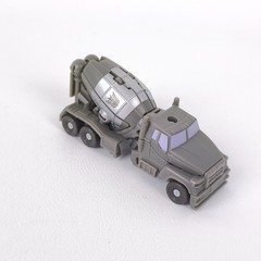 Transformers Mixmaster Complete ROTF Legends Class Gift Set Constructicon