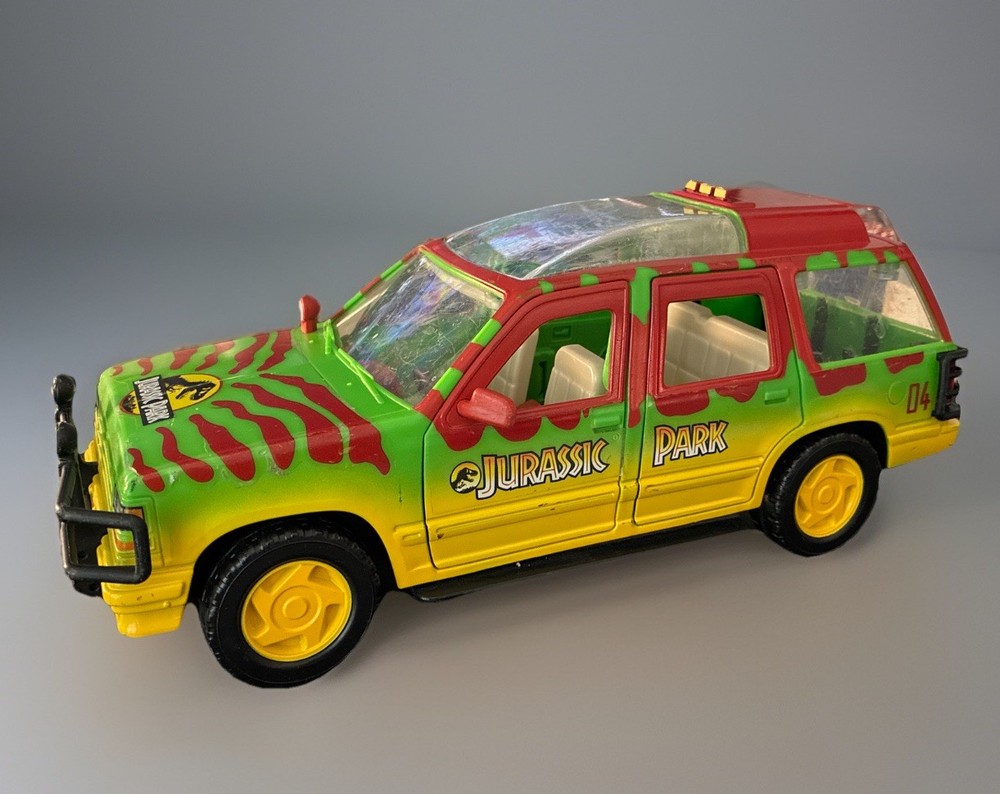 Mattel 2020 Jurassic Park 1993 Ford Explorer Model Car 04 Green Yellow Red