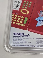 Pokemon Pokedex Hasbro Tiger 1999 Vintage Factory-Sealed
