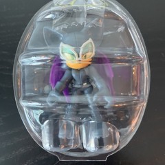 DC SUPERHEROES x SONIC Series 2 ROUGE as CATWOMAN 2.5″ Mystery Blind Bag Figure