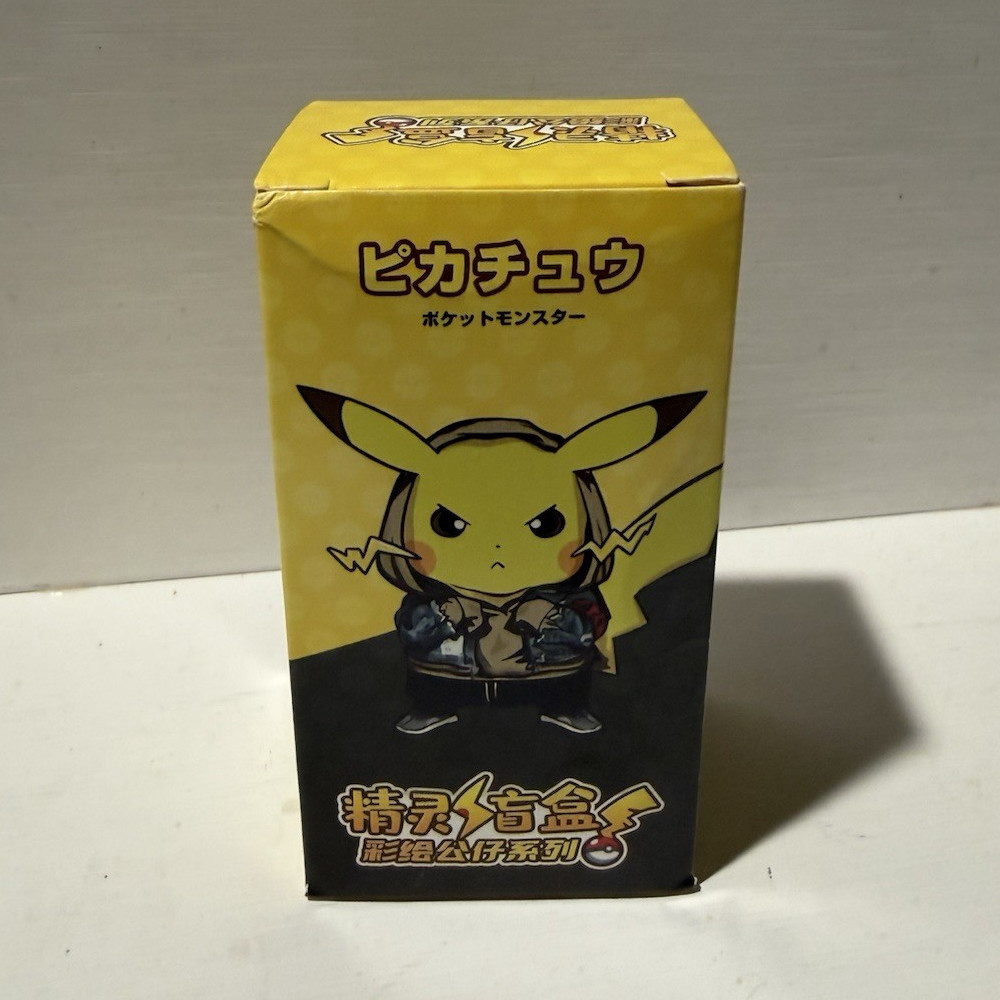 Pokémon Pikachu Figurine SJ886-008 Plastic Yellow Collectible Cartoon Character