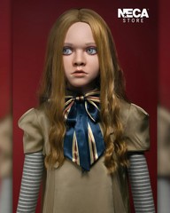 NECA M3GAN – 1:1 Replica Life-Size M3GAN Doll