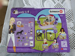 Schleich Horse Club 42437 Riding Stable Feeders Tori & Princess NIB