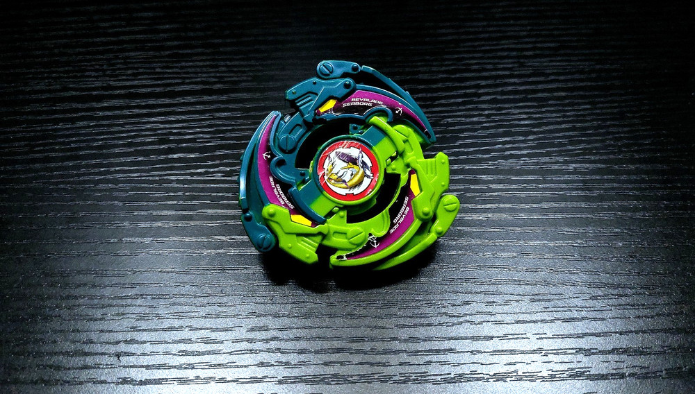 Beyblade Seaborg Hyperblade Vintage Hasbro 2002 (Blue/Green)