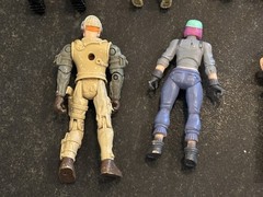Action Figure Lot of 18 ( G.I.Joe, Batman, Pirates of the Carib, Space Quest +)