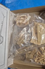 1:15 WWII German light field gun kit. resin. NIB