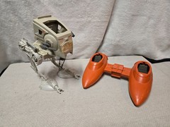Lot of Star Wars 1980 Cloud Car & 1982 AT ST Scout Walker A7