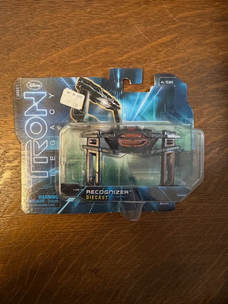 DISNEY TRON LEGACY RECOGNIZER DIECAST TOY DISNEY SPINMASTER BRAND NEW