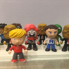 TUBE HEROES BLIND CAPSULE MYSTERY FIGURE “LDSHADOWLADY” Lot Set Of 16 PCS GUC