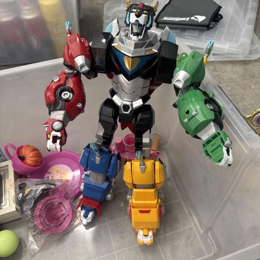 VOLTRON Legendary Defender 16″ Combined Lions 2017 Netflix Dreamwork Playmates