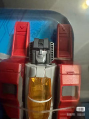 Transformers Studio Series 7″ Figure Voyager Class Exclusive Starscream In Stock
