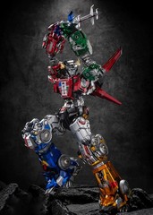 brand new Beast King GoLion Reborn-01 5 Lions Combine 5 in 1 Mecha Figure no box