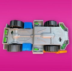Spin Master PAW Patrol Skye Rescue Jet Vehicle, Pup, & Rocky’s Recycle Truck Lot