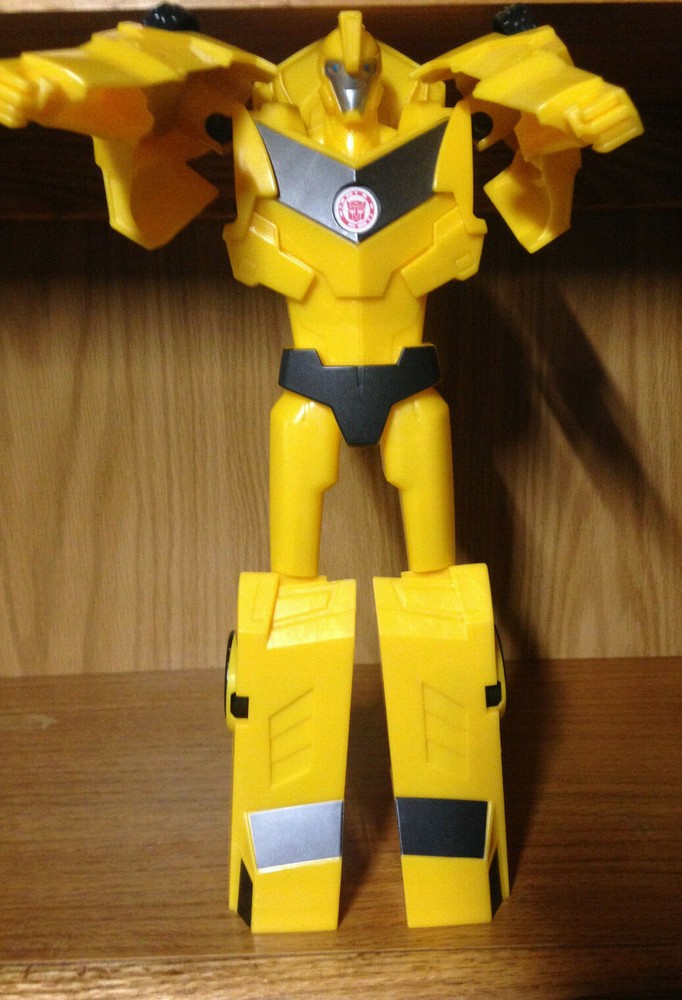 Vintage Hasbro Transformers Autobot Yellow Sports Car Figure 7.5″ Toy