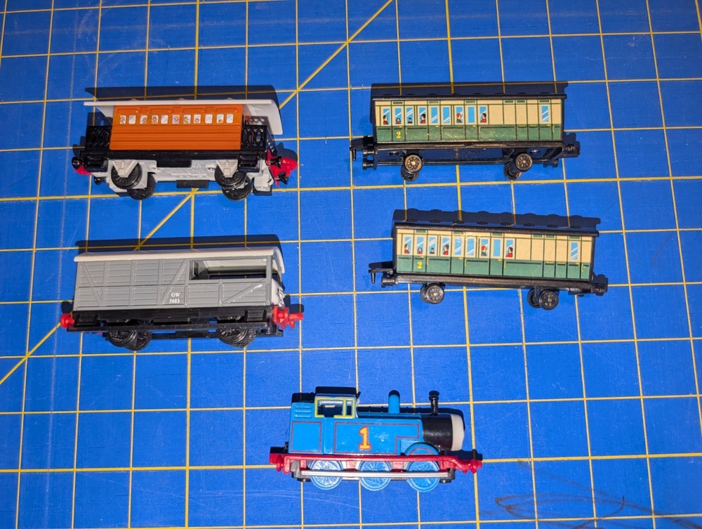 Vintage Lot Of 5 Ertl Die-Cast/plastic Thomas & Friends Metal Trains Bundle 90s