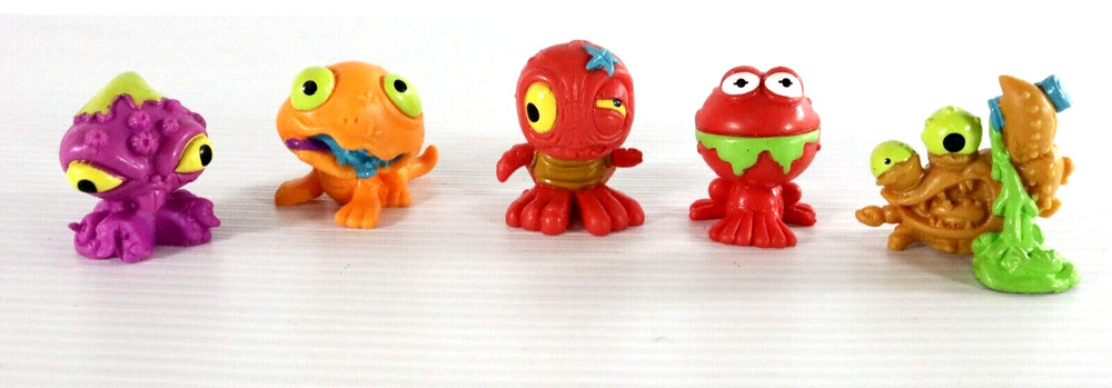 Moose Toys Uggly’s Pet Shop Mixed Lot of 5 Figures 1.5″ Inch Toys Crab Octopus