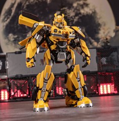 In Stock New Brave Troops Toys BTT-01 Rise of Beasts Yellow Bee Action Figure