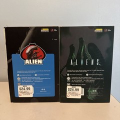 Hiya Toys Aliens Green Alien Warrior Exquisite Mini & Alien Gamestop Exclusive