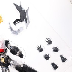 Sentinel RIOBOT Mazinger ZERO Shin Mazinger ZERO Die-Cast Action Figure Japan
